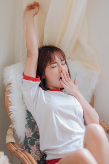汤加丽人体艺术照